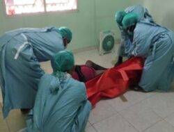 Penemuan Mayat Pria Membusuk di Dalam Rumah Jalan Jati Mandau Duri