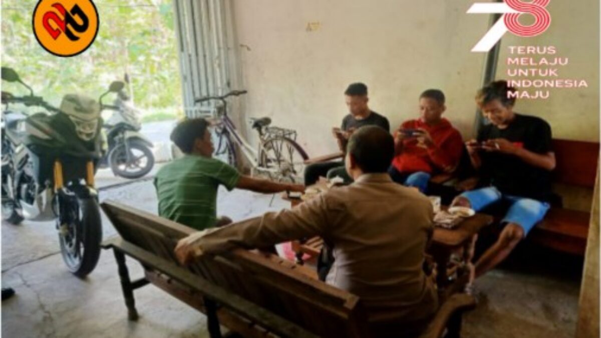 Jumat Curhat Polsek Babat, Sambangi Warga Tampung Aspirasi Serta Berikan Solusi