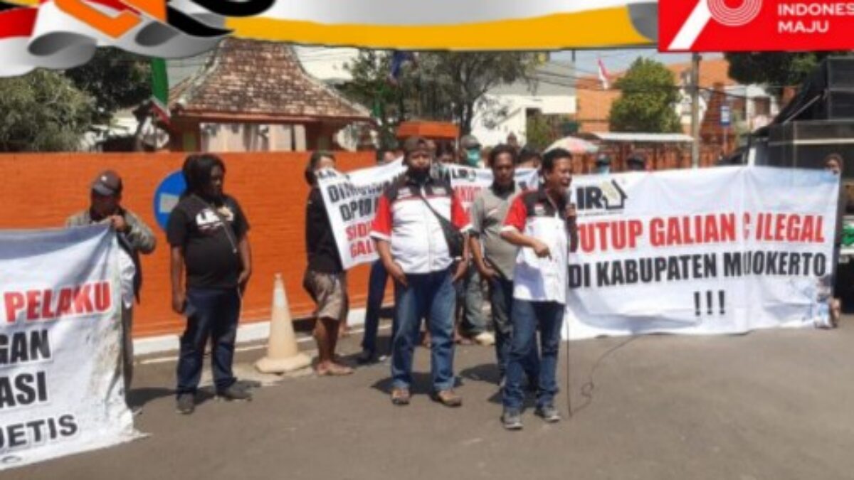Diduga Tidak Kantongi Ijin Tambang Galian C Di Mojokerto Dituntut Warga