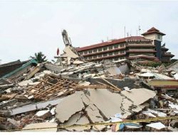 Penatalaksanaan Diri Saat Terjadi Gempa