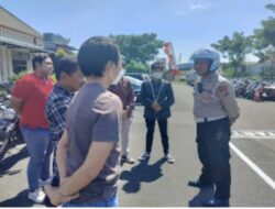 Satpas Colombo Berikan Pengarahan Pemohon SIM C