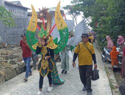 Pawai Karnaval Peringati HUT RI Ke 78 Desa Gembong Sangat Meriah