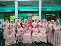 Meriahkan HUT RI ke 78 Remaja Masjid Dusun Betiring Banjarsari Cerme Gelar Acara Pentas Seni 