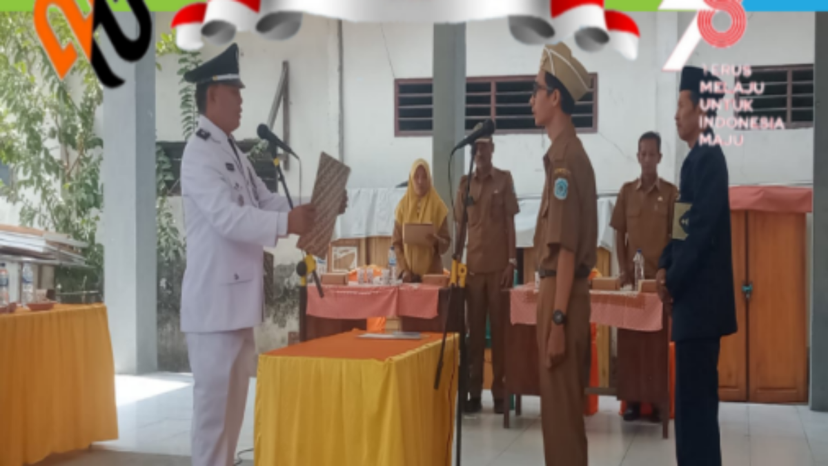 Pelantikan Serta Pengambilan Sumpah Perangkat Desa Tritunggal