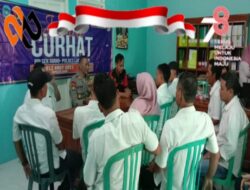 Kapolsek Sugio AKP Ali Fatoni SH Laksanakan Jumat Curhat di Balai Desa Sidobogem Sugio