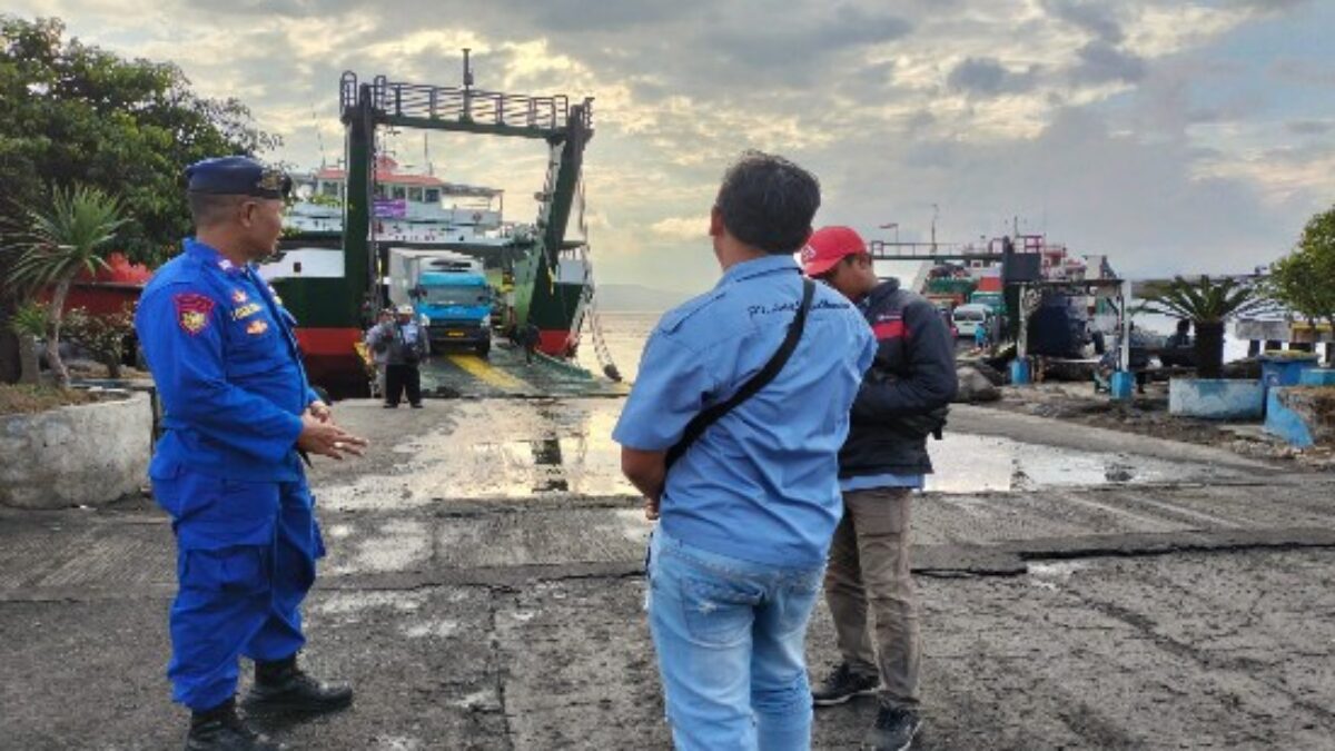 Antisipasi Korban Jiwa Akibat Cuaca Extrem Aiptu I Gede Eka Laksanakan Binmas Kepada Penyedia Jasa Transportasi Laut