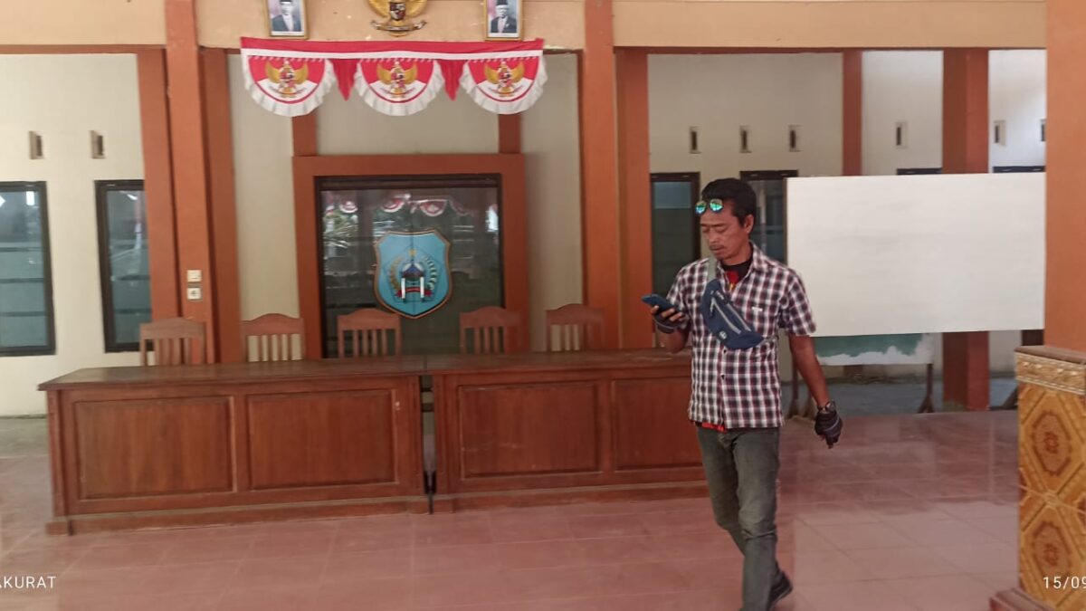 Jam Kerja Kantor Desa Banjarejo Kecamatan Kedungpring Kosong