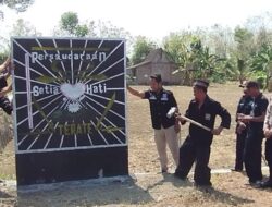 Berdiri di Fasilitas Umum 356 Tugu Organisasi Silat di Jatim Dibongkar Sukarela
