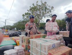 Tingkatkan Rasa Aman Nyaman Serta Kondusif Satpolairud Laksanakan Giat Patroli Dermaga Marina Boom Banyuwangi