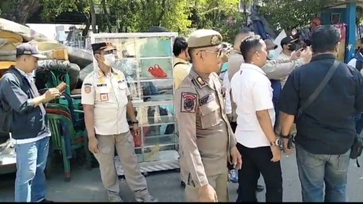 Pemkot Jakarta Utara Lakukan Pembongkaran Lokasi Prostitusi Kawasan Royal Penjaringan
