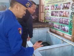 Aipda Adi Sudrajat Sampaikan Pesan Kamtibmas Kepada Pokdarwis Pesisir Pantai Mustika