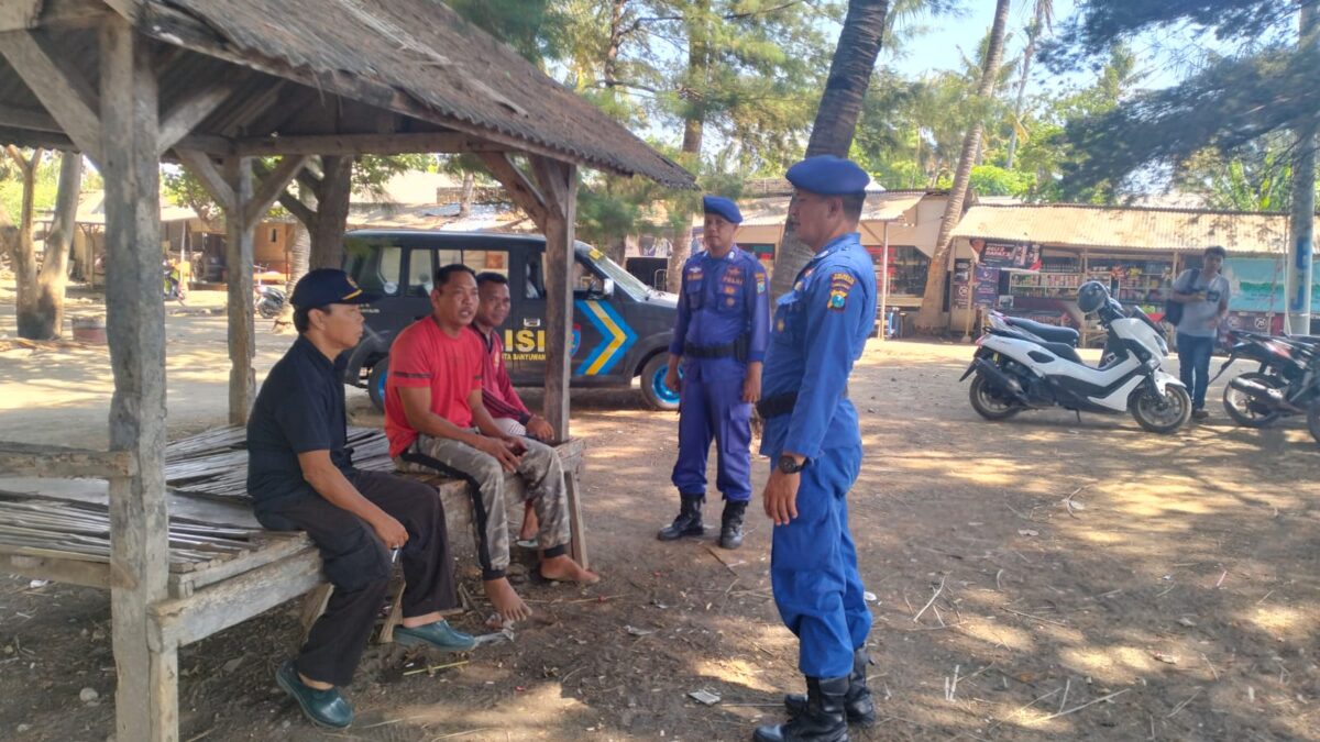 Bripka Nyoman Bersama Bripka Rodif Laksanakan Patroli Guna Berikan Binmas Kepada Masyarakat