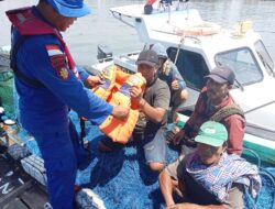 Laksanakan Binluh Alat Keselamatan Berlayar Ini Cara Bripka Wayan Menyampaikan Pesan Kepada Nelayan