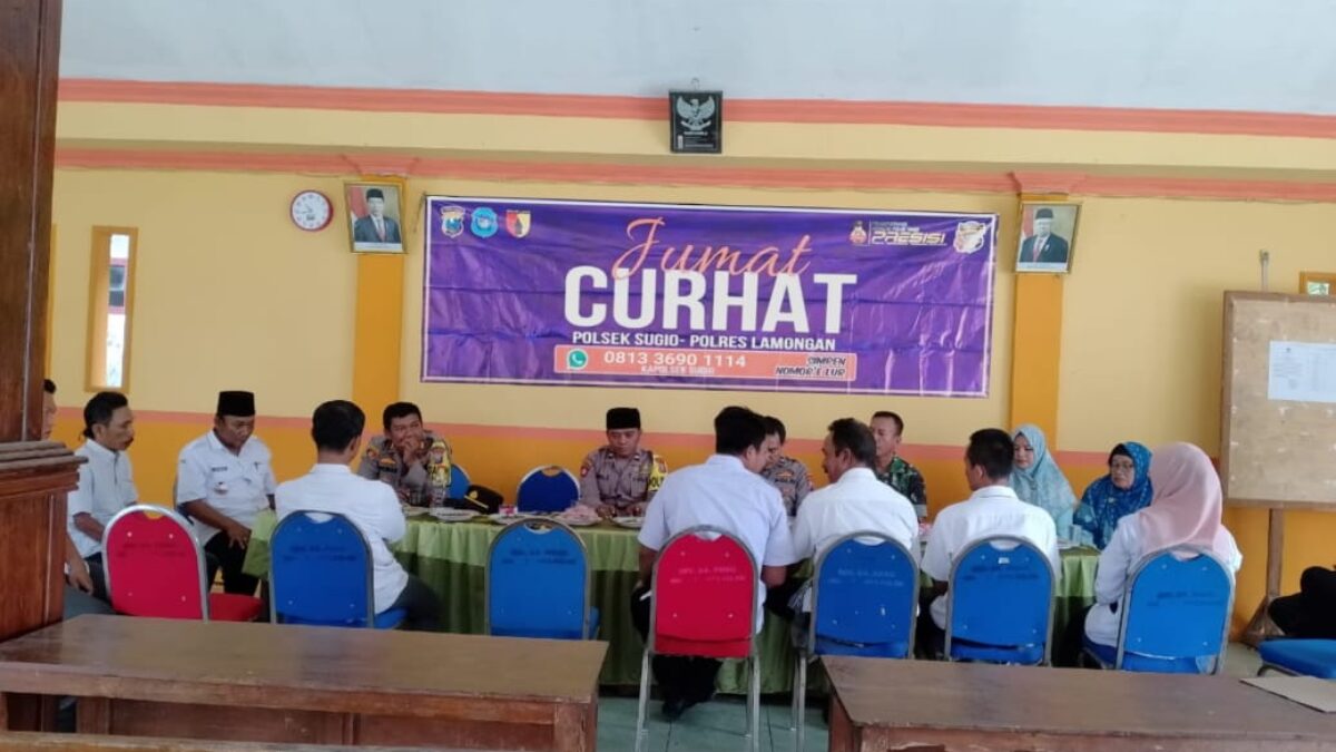 Jumat Curhat Kapolsek Sugio AKP M Lukman Hadi SH MH Bersama Anggota Bertempat di Desa Karangsambigalih Kecamatan Sugio