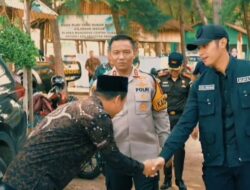 HUT ke-78 Korps Brimob dan HUT ke-73 Polairud Bupati Tuban Lakukan Tanam Cemara di Pantai Mangrove Center Jenu