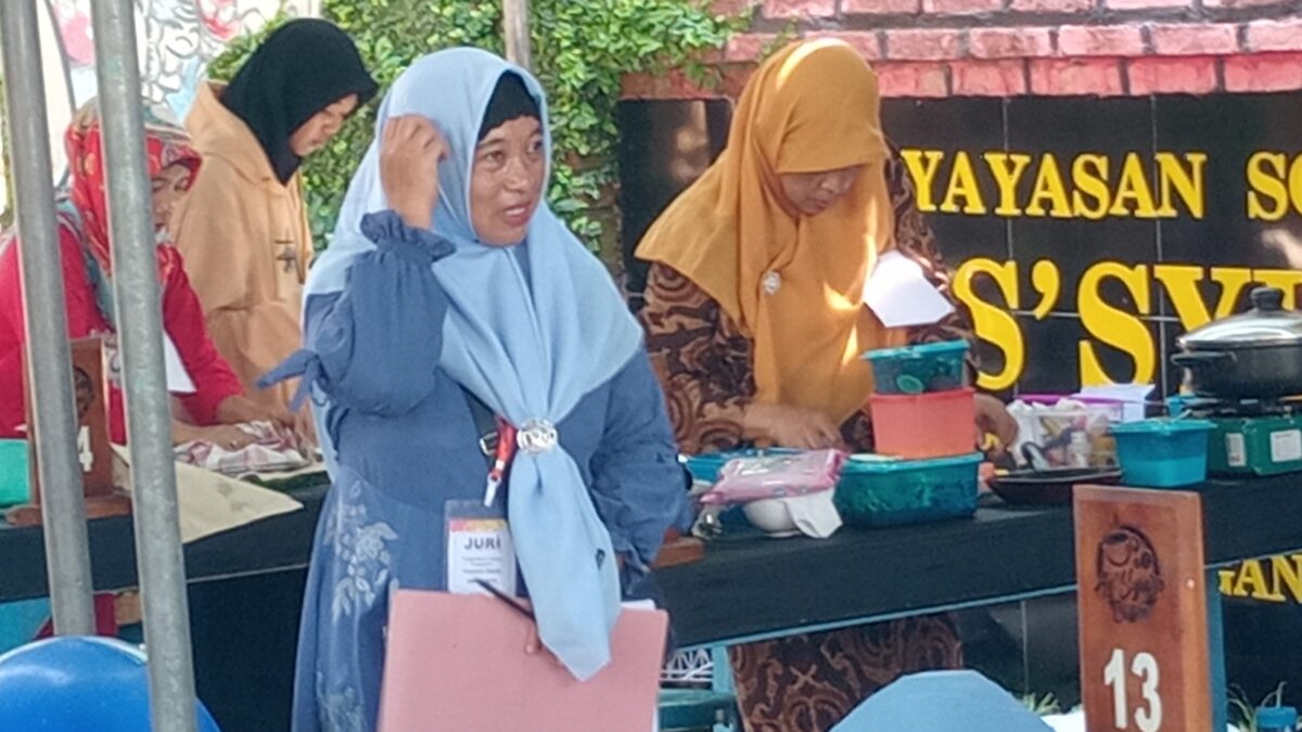 Yayasan Sosial As’Syuro Lamongan Gelar Lomba Masak Jajanan Berbahan umbi Serta Cek Kesehatan Gratis