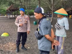 Satpolairud Polresta Banyuwangi Laksanakan Giat Patroli Dan Sambang Masyarakat Pesisir Dikawasan Pesisir Pantai Bomo
