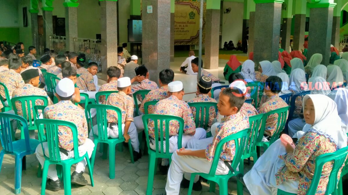 Sebanyak 33 Siswa MTsN 1 Kota Surabaya Lolos Target Hafalan Juz Al Qur’an