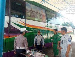 Unit Kamseltibcarlantas Polres Sampang Gelar Rapat FKLL Dan Ramcheck Di Terminal Trunojoyo Sampang