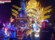 Percusion Tenten Sakteh di Festival Parade Daul Combo Sampang, Mikat Tamu undangan dan Masyarakat 