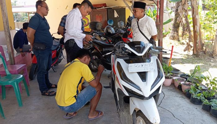 Kendaraan Warga Batuporo Barat Dirusak OTK, Polsek Kedungdung Lakukan Penyelidikan