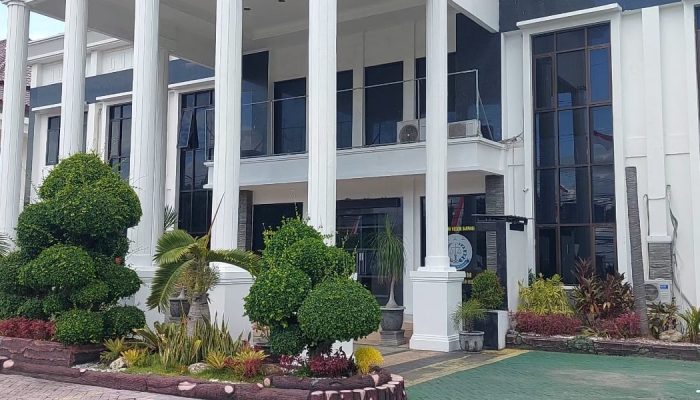 Kejari Sampang Periksa Mantan Ketua DPRD hingga Eks Pj Bupati, Dugaan Korupsi Proyek RKB Rp7,5 Miliar