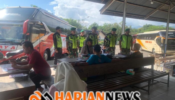 Wujudkan Keamanan Pemudik, TNI Dan Polri Laksanakan Patroli Pengamanan Di Terminal Angkutan