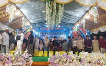 Organisasi Snewen Bagikan Kebahagiaan Kepada 40 Anak Yatim di Sampang 