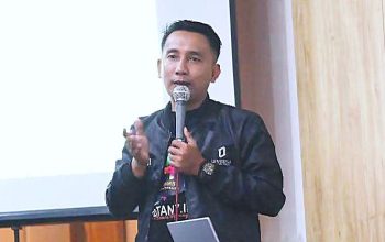 Dua Tahun Khofifah-Emil, MADAS Sedarah Sampang Tagih Janji Kereta Madura : Mana Progresnya?