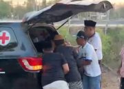 Ambulans Madas Sedarah DPC Sampang Antar Jenazah dari RSUD Syamrabu ke Ketapang