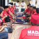Usai Salurkan Bantuan Korban Kebakaran, Madas Sedarah Sampang Lanjutkan Takziah ke Kediaman Ketua DPAC Robatal